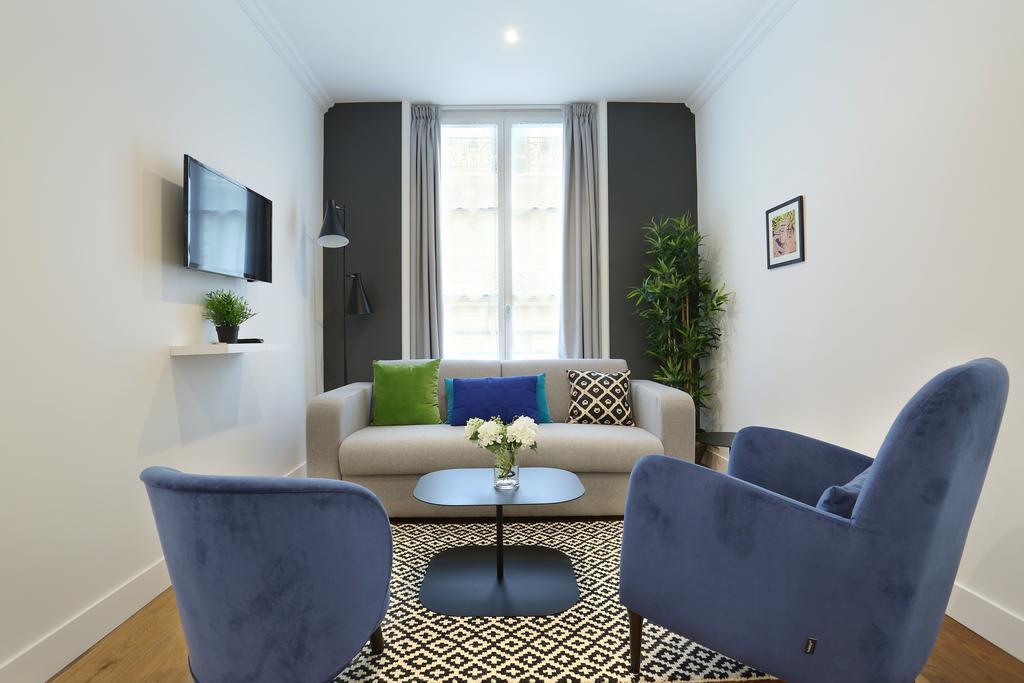 Rent A Room - Residence Blanche Paris Exterior photo