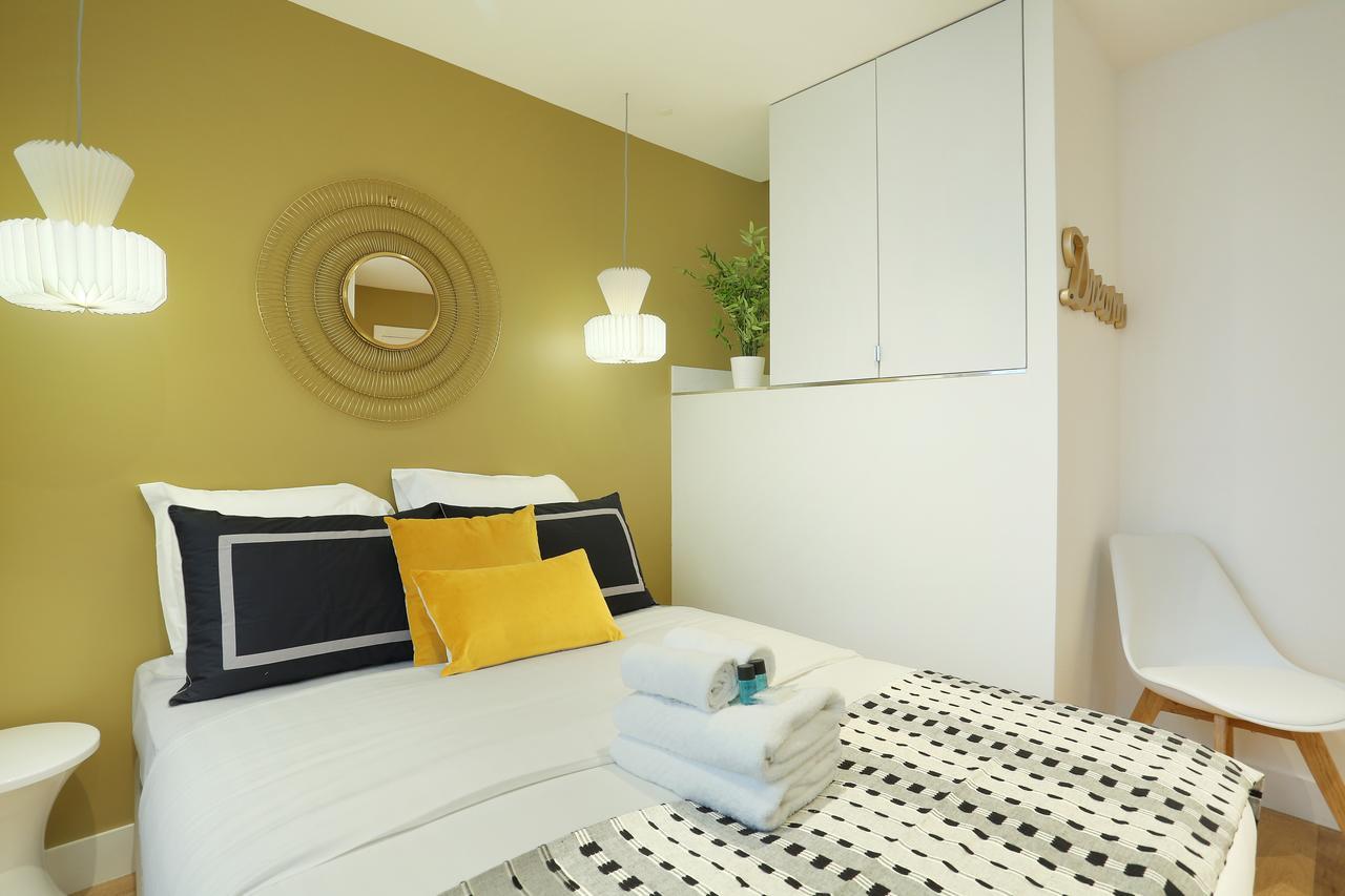 Rent A Room - Residence Blanche Paris Exterior photo